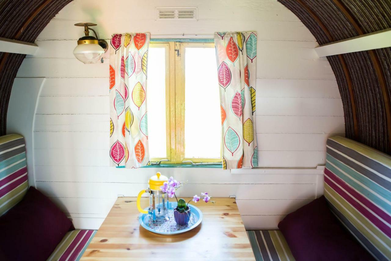 Clissmann Horse Caravans Glamping Rathdrum Exterior photo